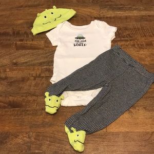 3/$20 🎃 Baby Boy 0-3M 3-pc Alien Outfit